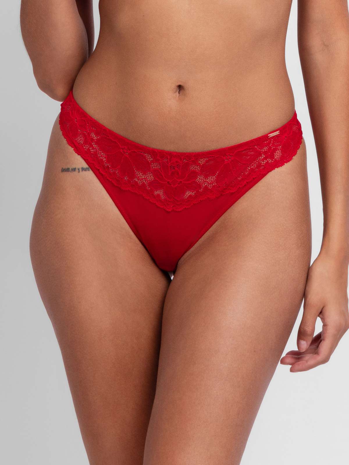 Jemma Thong