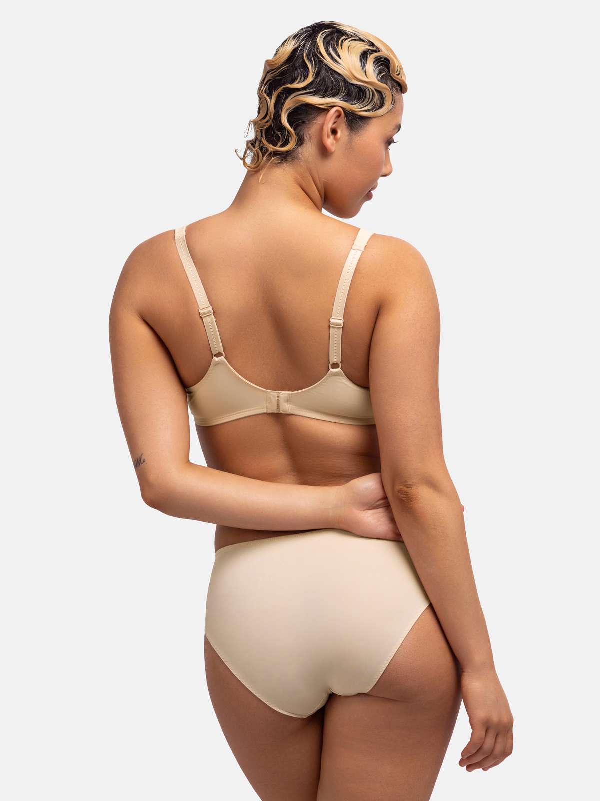 Lindsay Non Padded Full Coverage Bra