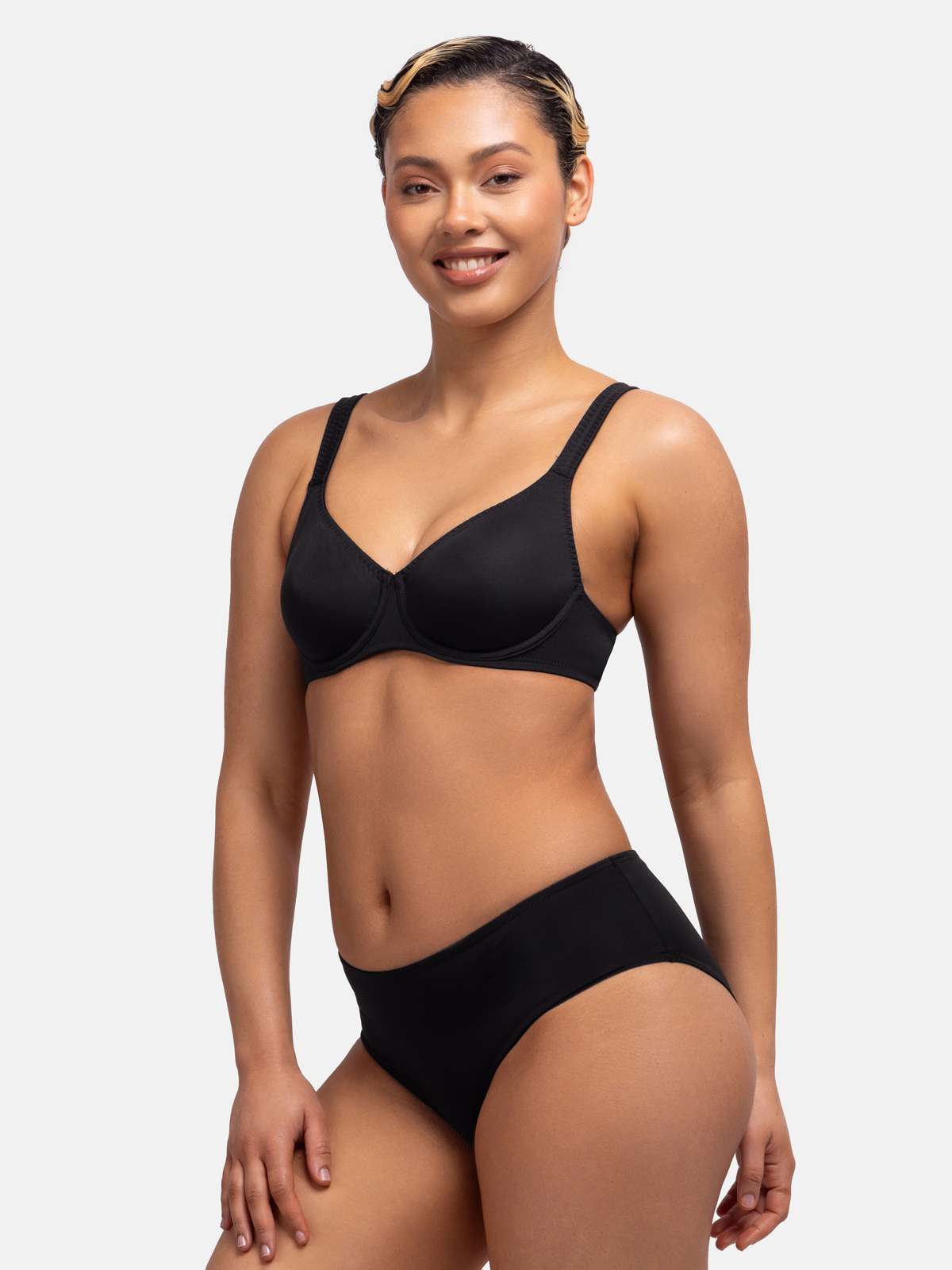 Lindsay Non Padded Full Coverage Bra