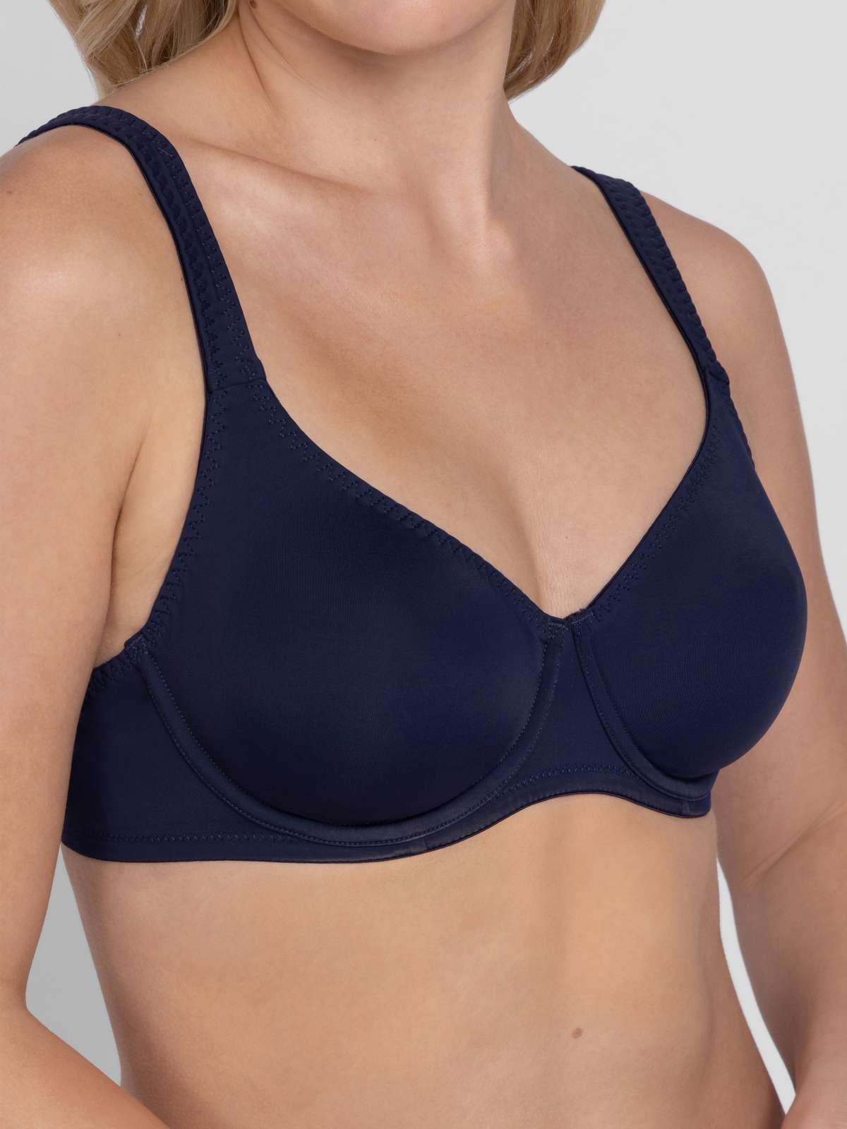 Lindsay Non Padded Full Coverage Bra
