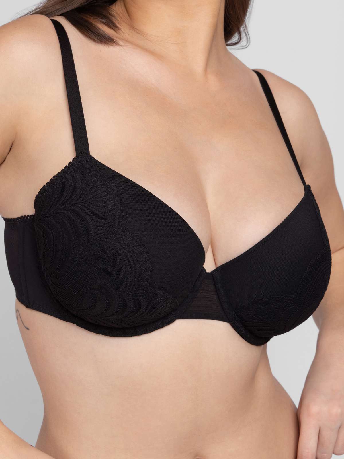 Lincoln 2pp Padded Plunge Bra