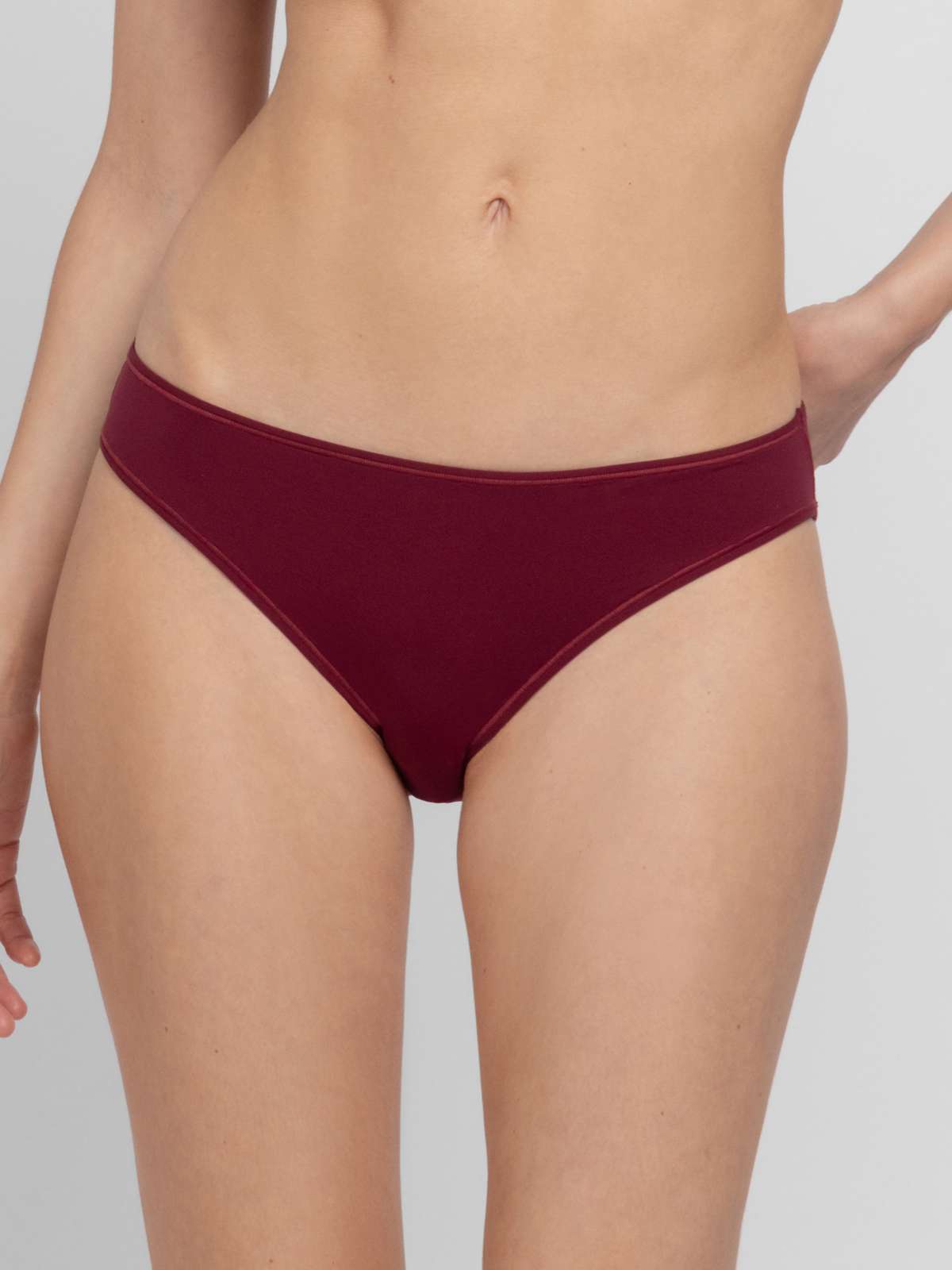 Noa Brief
