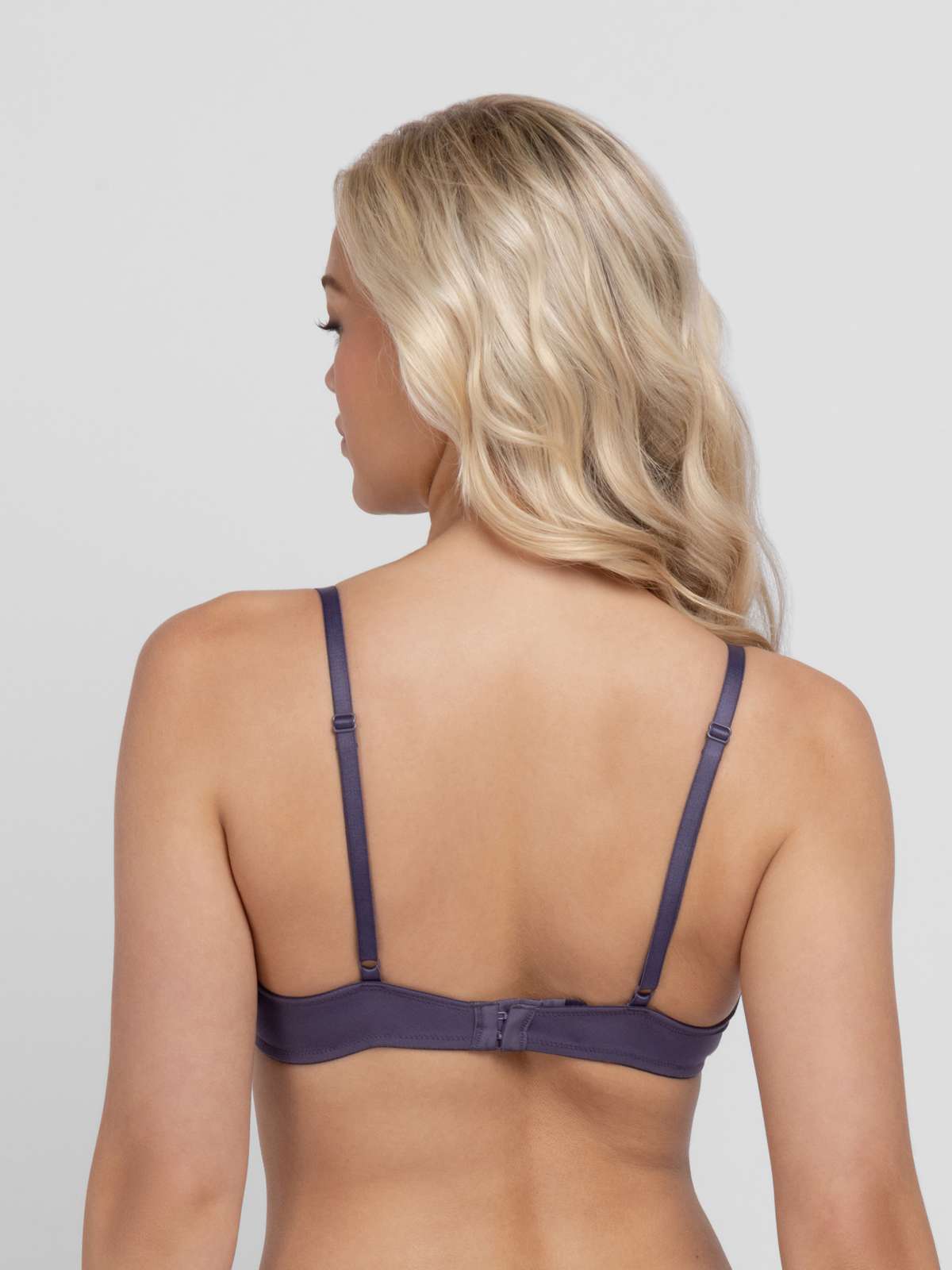 Noa Padded Plunge