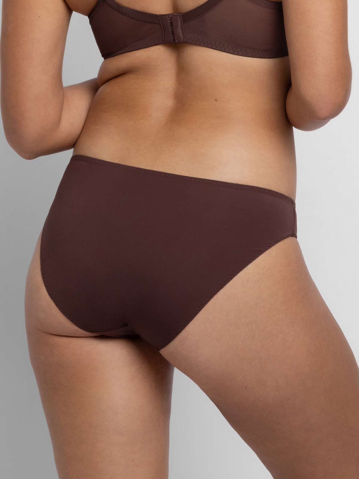 Willa 2pp Brief
