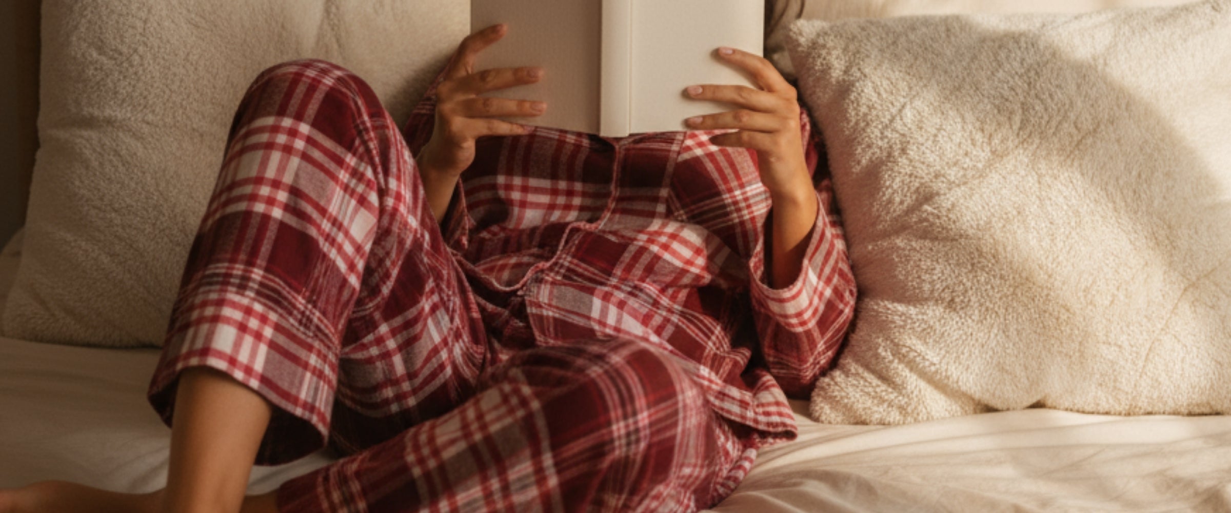 LOUNGEWEAR