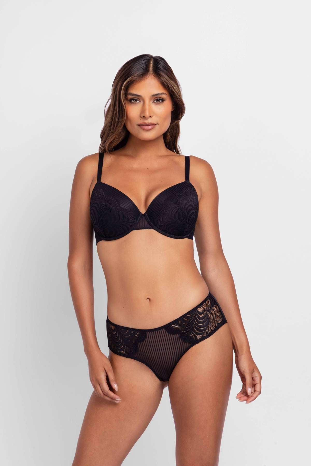 Emersyn Padded Demi Bra