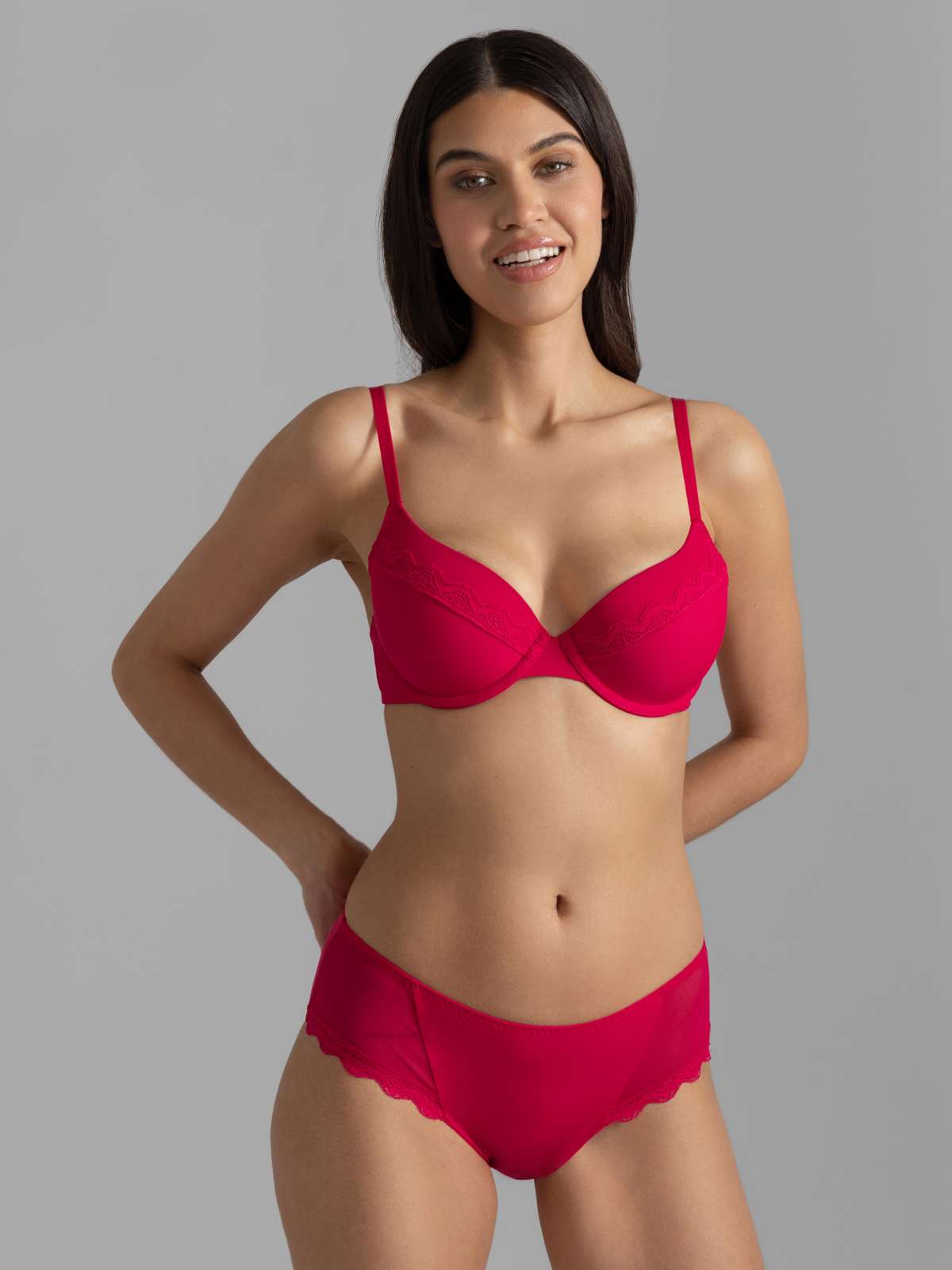 Jana- 2pp Demi Bra