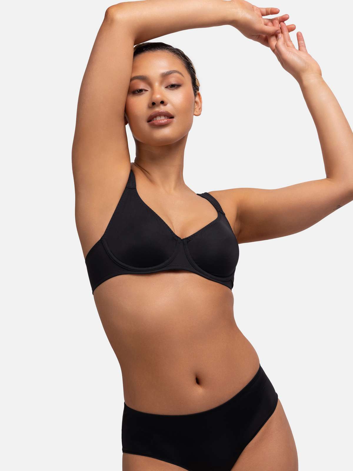 Lindsay Non Padded Full Coverage Bra