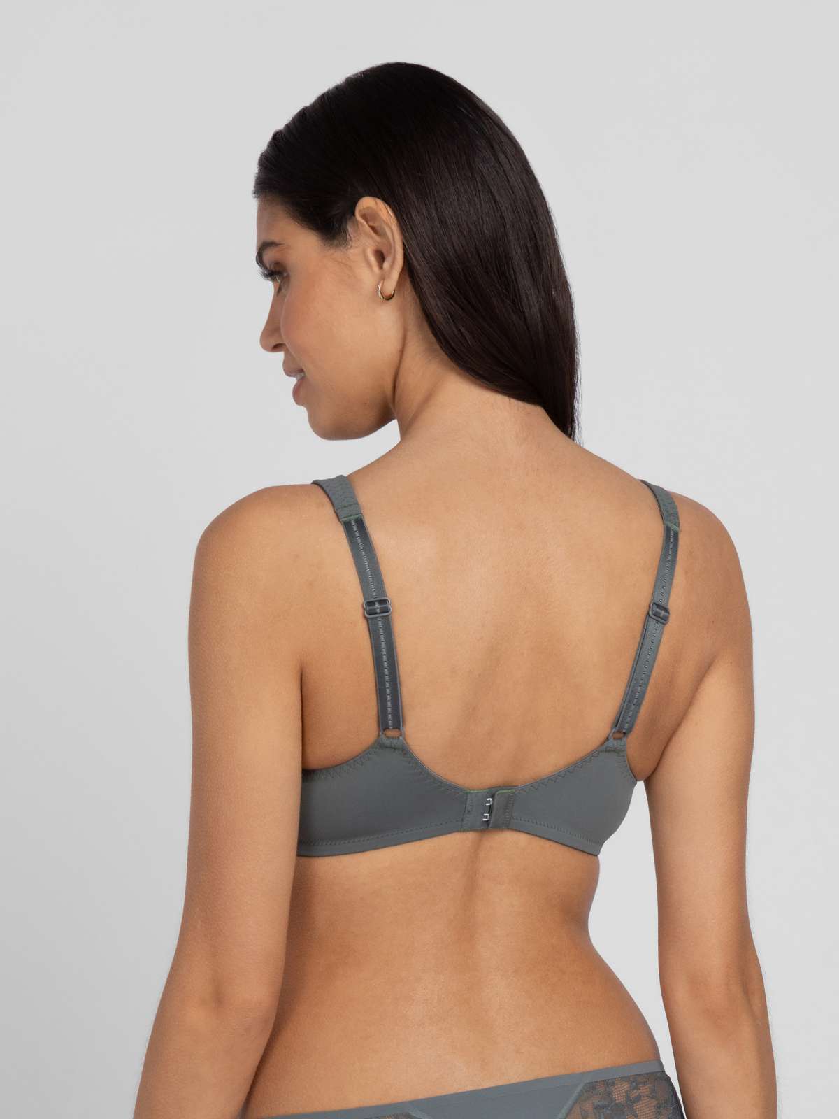 Lindsay Non Padded Full Coverage Bra