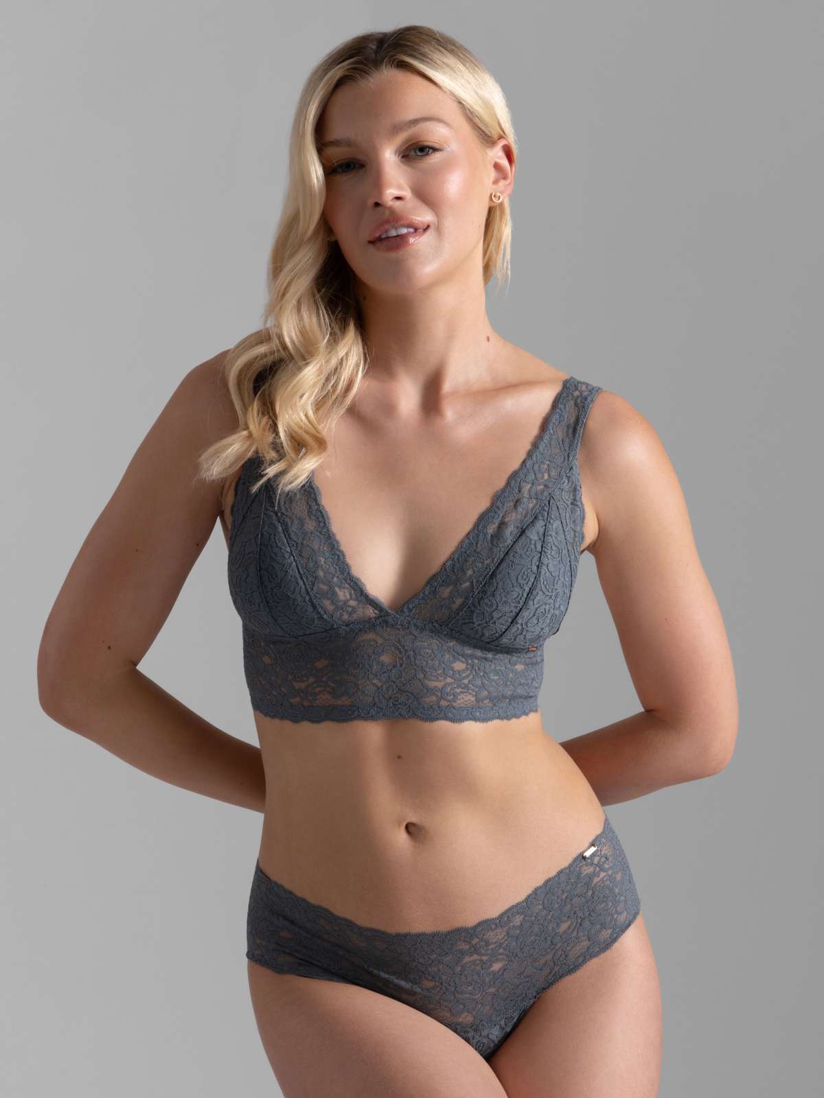 Lana 3pp Brief