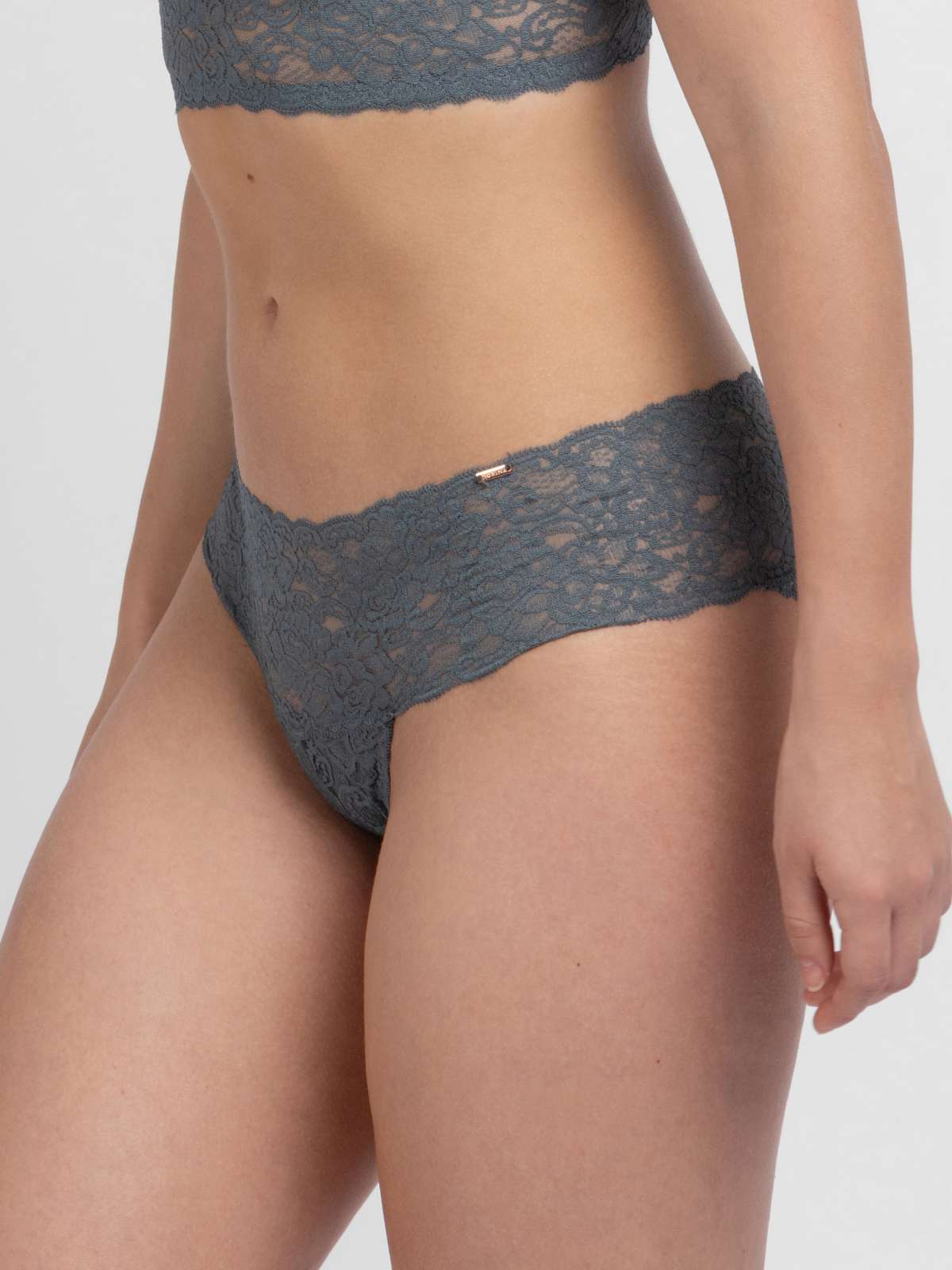 Lana 3pp Brief