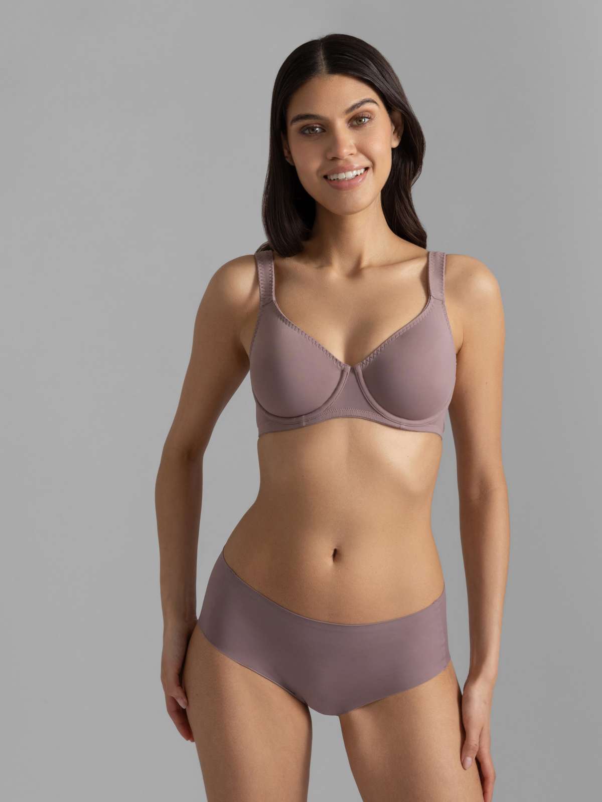 Lindsay Non Padded Full Coverage Bra