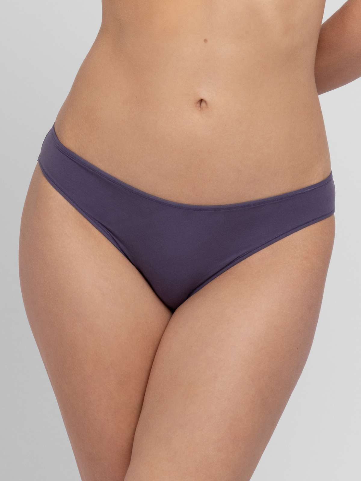 Noa Brief