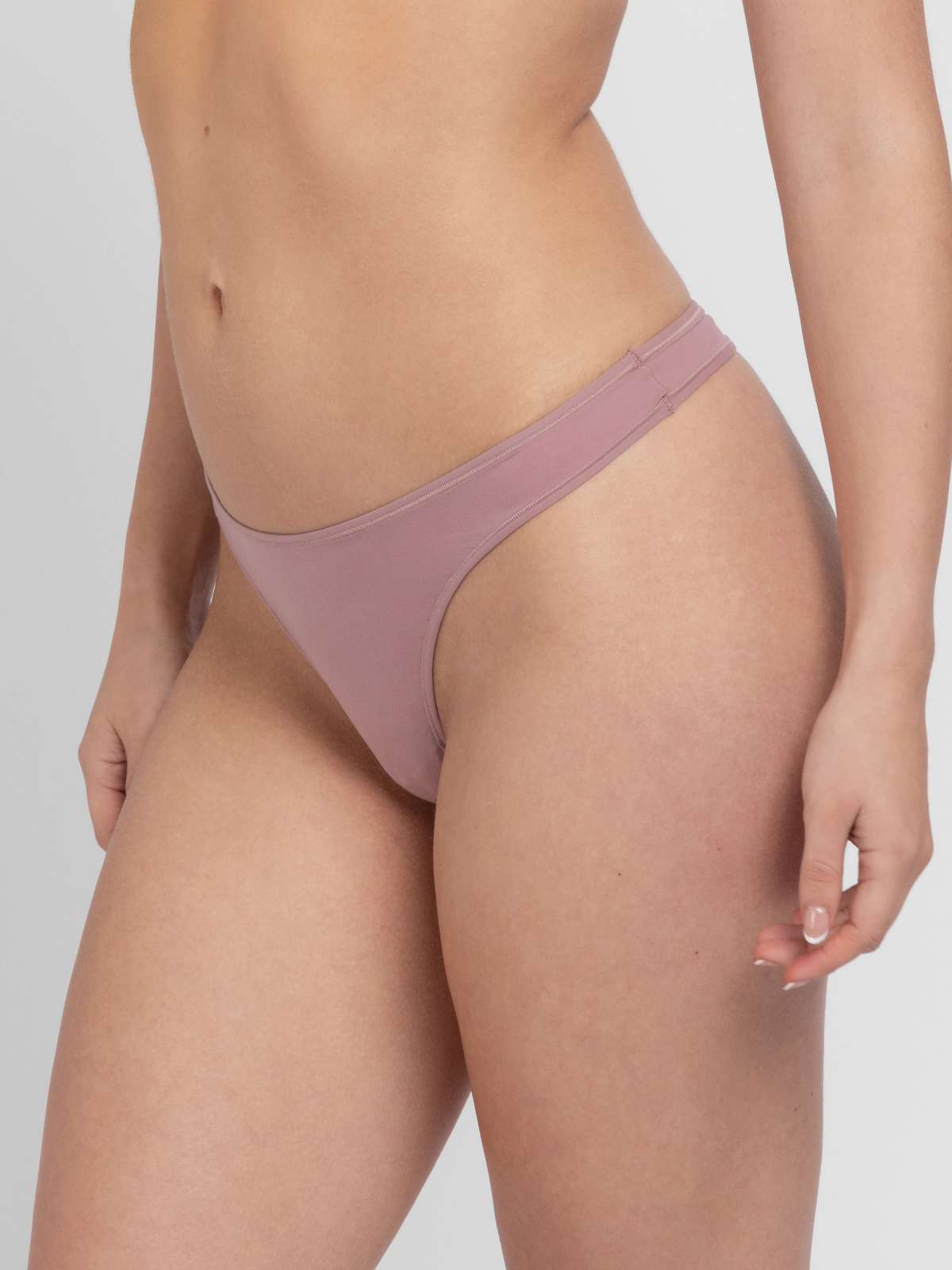 Noa Brief