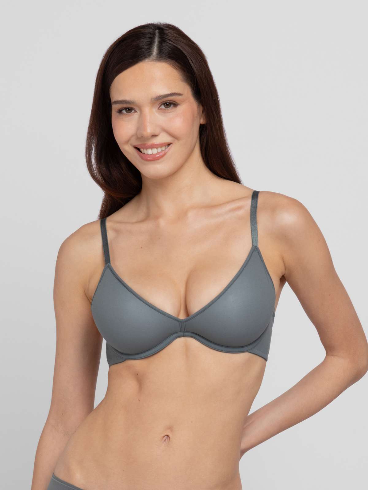 Noa Padded Plunge